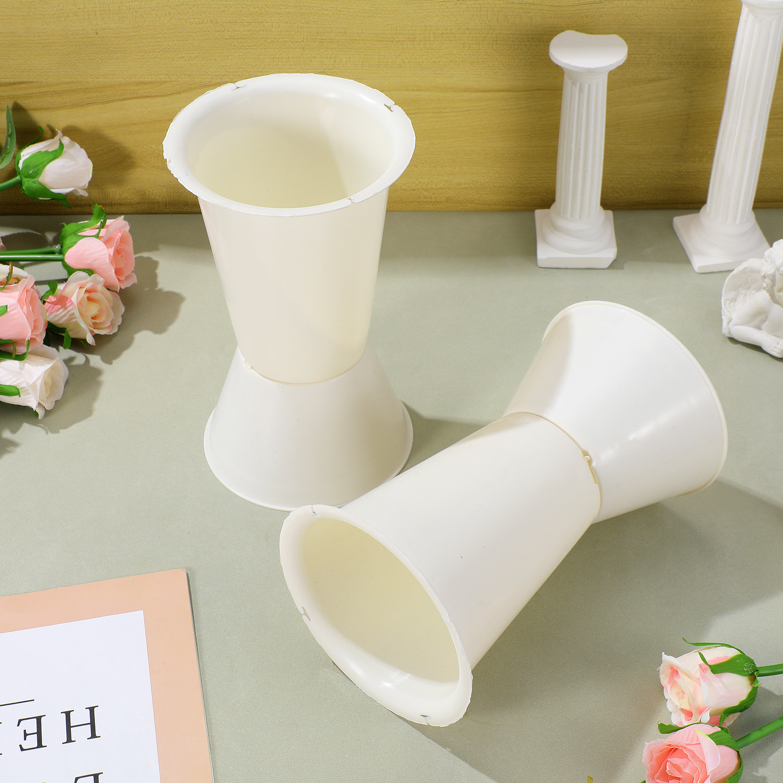 5 個の花束ホルダープラスチック製ウェディングフラワースタン - Wedding Floral Supply のレビューと価格
