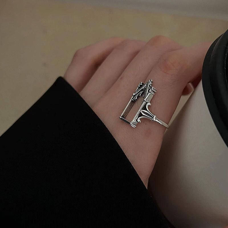 925 スターリングシルバーキャッスルゴシック婚約指輪女性用 - Wedding Job のレビューと価格